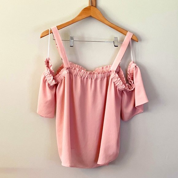 Candie's Tops - Candie's Separated Shoulder Soft Pink Top in Junior's Size XL NWT